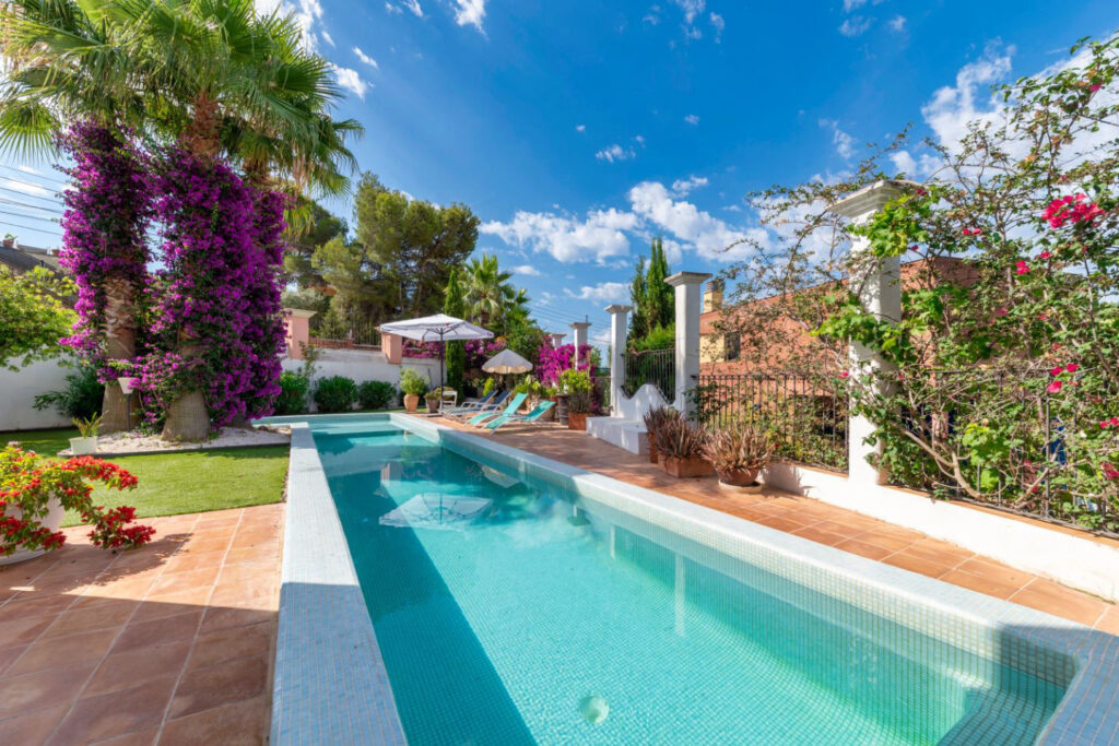 Casa Colonial Sitges en Vilafranca del Penedes: casa con piscina para eventos por horas, foto 1