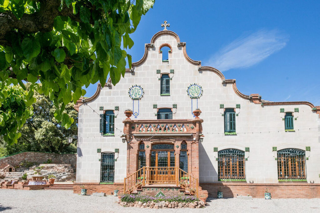 Masía Modernista Castellar en Castellar del Valles: masía con piscina para eventos por horas, foto 1