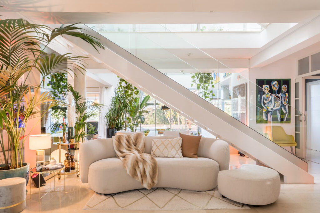 The Jungle Mansion en Madrid: palacio con piscina para eventos por horas, foto 1