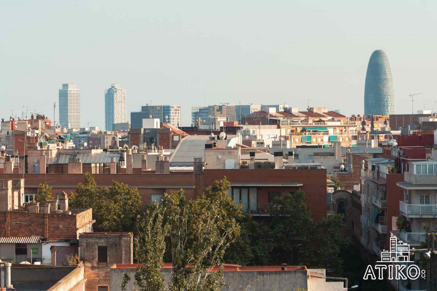Terraza Parque Pegaso en Barcelona para un cumpleaños al aire libre