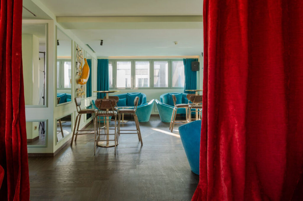 Eixample Sky Bar en Barcelona: terraza con vistas para eventos por horas, foto 3